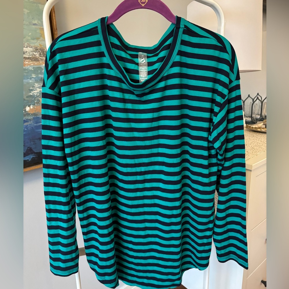 Lou & Grey Long Sleeve Tee
